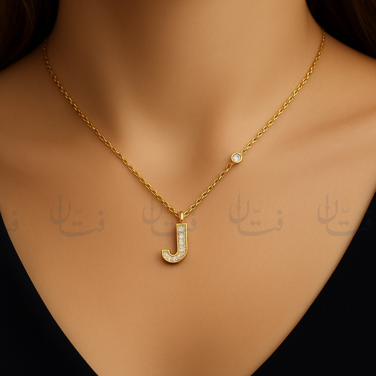 حرف J ذهبي