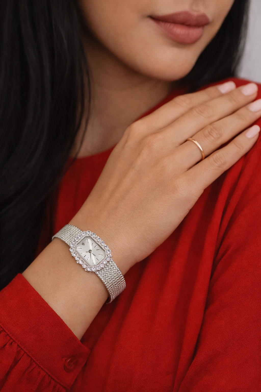 Noir silver watch